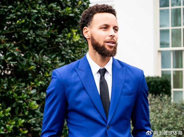 开云APP-库里：我总资产46亿，詹姆斯：我129亿，他：麻烦让一让|斯蒂芬·库里|NBA|乔丹|科比-布莱恩特|沙奎尔-奥尼尔_新浪体育_新浪新闻